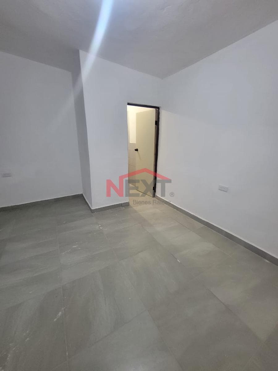 HOUSE FOR SALE IN COL. SANTA ISABEL