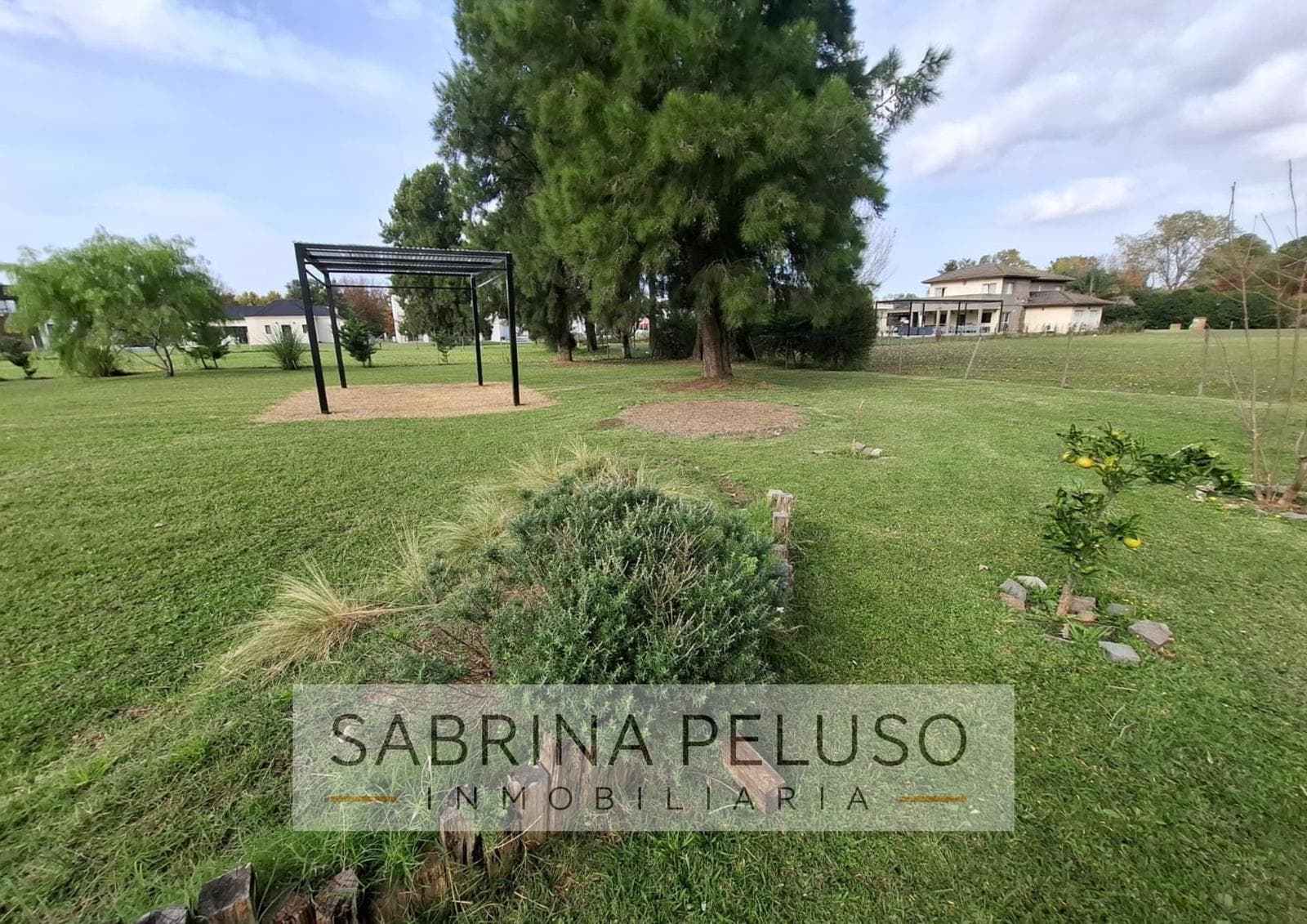 FOR RENT: 6-room house in Haras Del Sol - Pilar