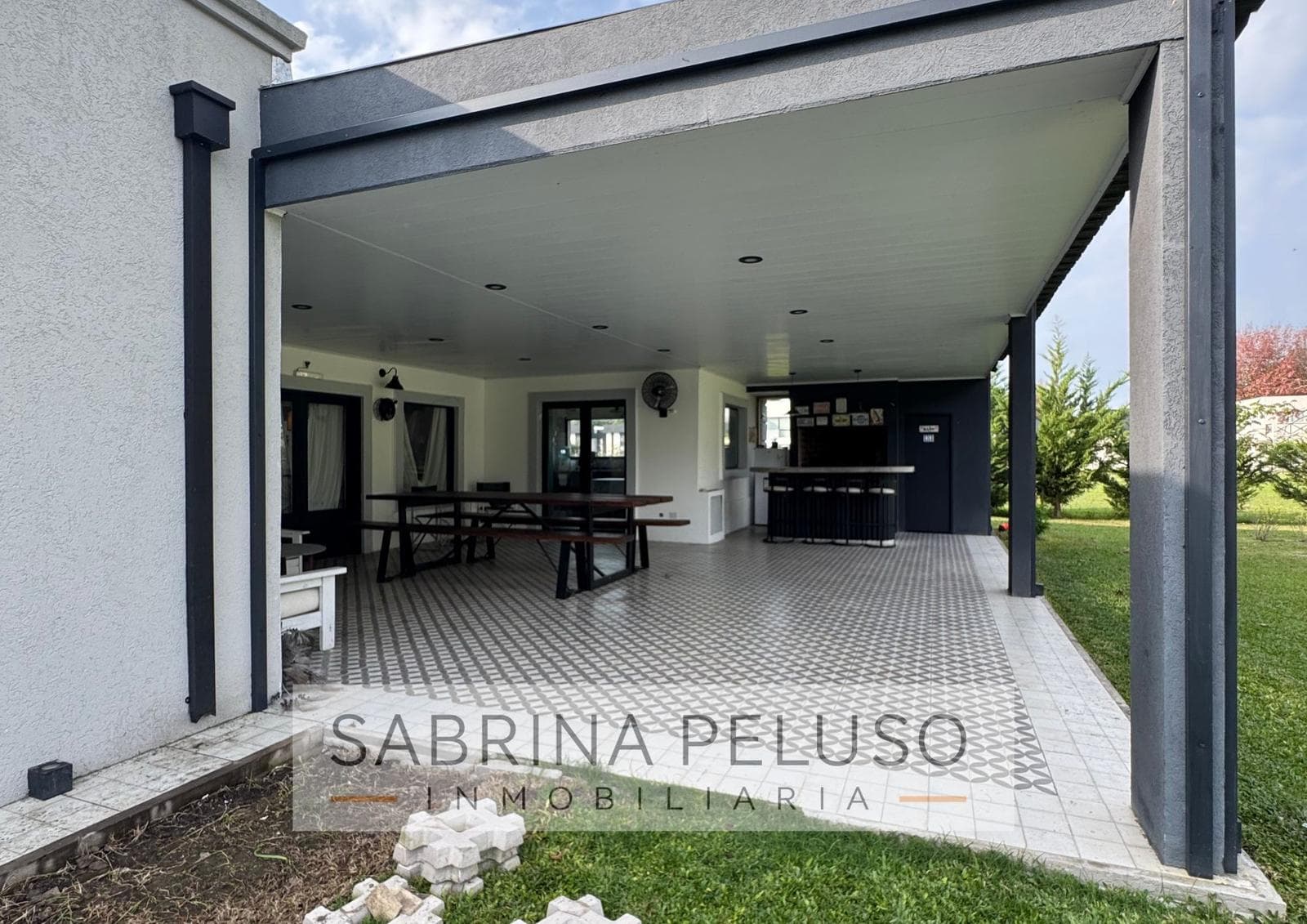 FOR RENT: 6-room house in Haras Del Sol - Pilar