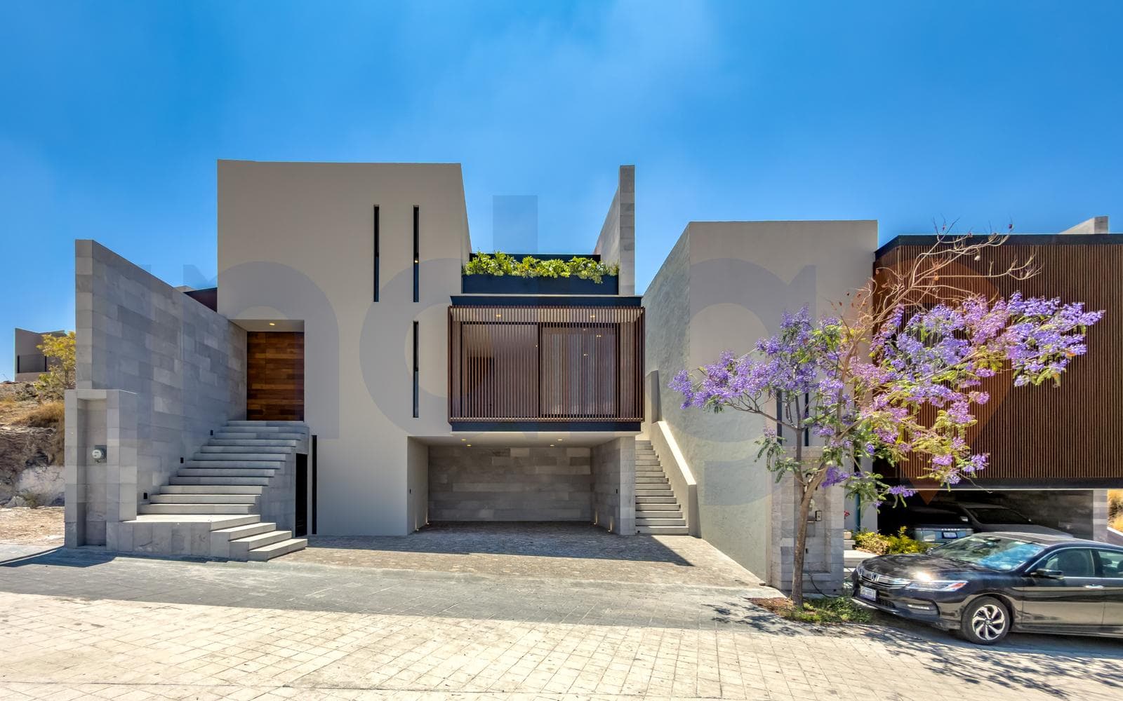 House for Sale in Lomas del Campanario IV