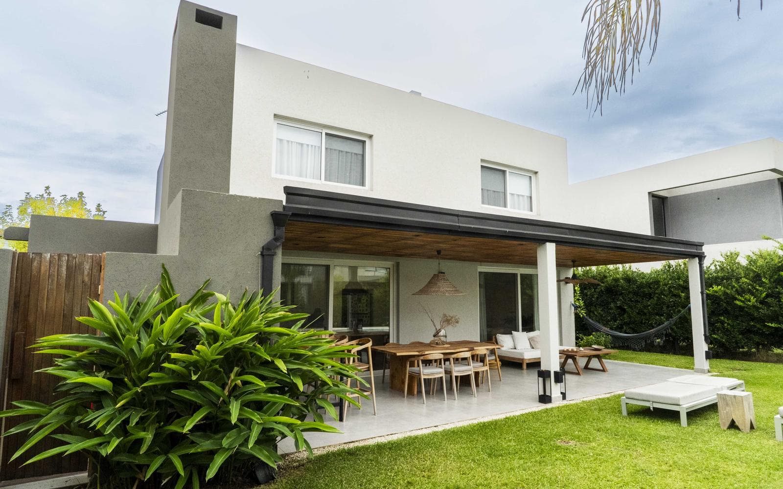 HOUSE FOR SALE IN LOS CASTAÑOS, NORDELTA