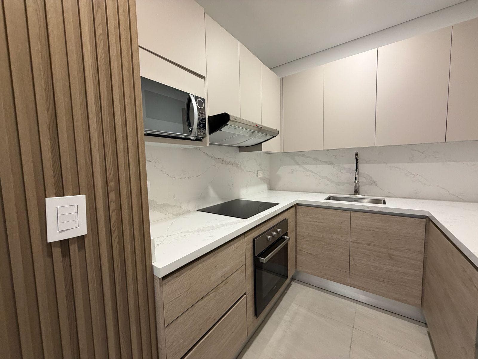 Apartment for Rent at Torre Boreal