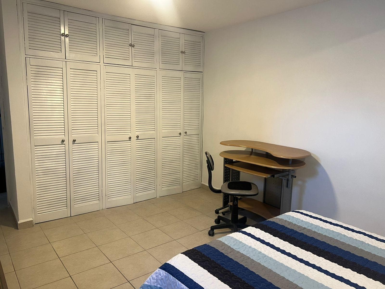 APARTMENT FOR RENT IN COLINAS DE SAN JERONIMO