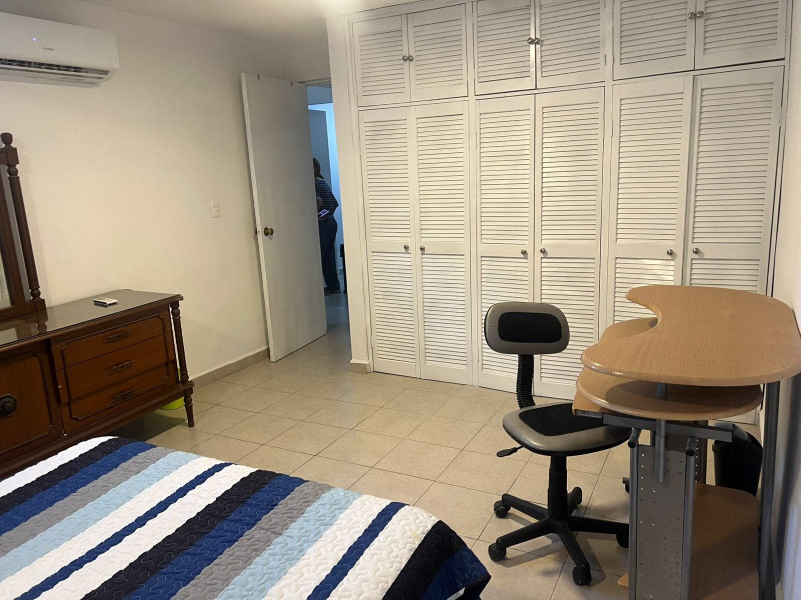 APARTMENT FOR RENT IN COLINAS DE SAN JERONIMO