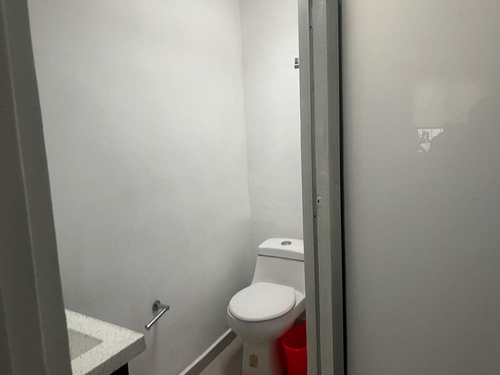 APARTMENT FOR RENT IN COLINAS DE SAN JERONIMO