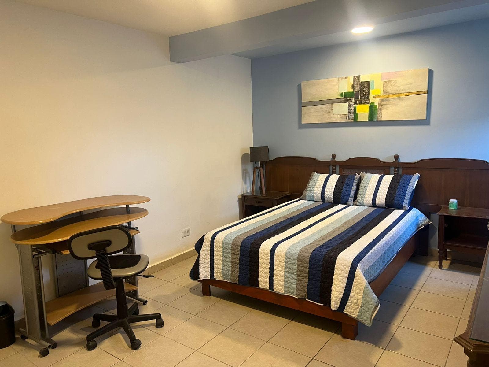 APARTMENT FOR RENT IN COLINAS DE SAN JERONIMO