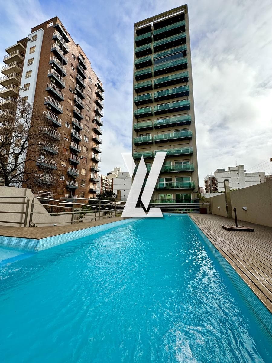 4-room apartment for sale in downtown Quilmes with a garage
