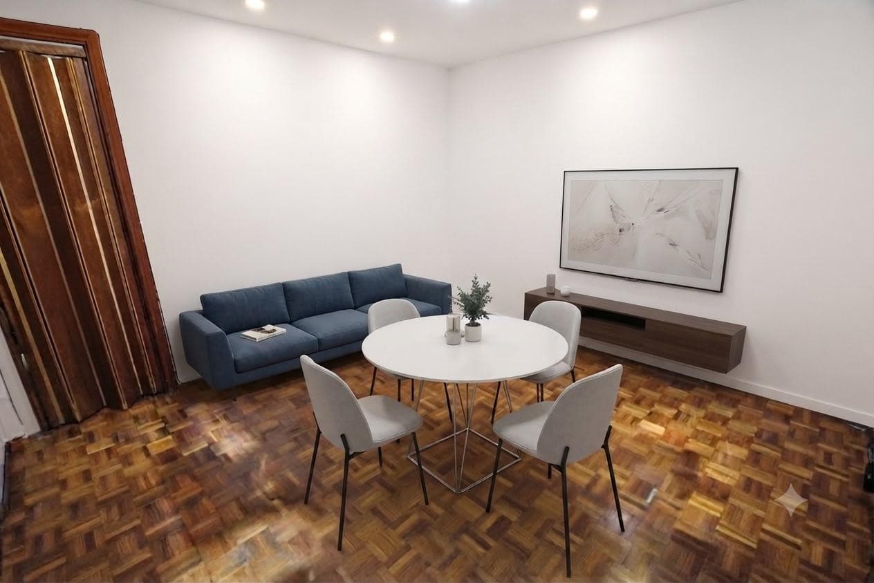 3-room penthouse for sale in Parque Chacabuco—laundry room and rooftop terrace—NO MAINTENANCE FEES—GOOD CONDITION—PRIVACY