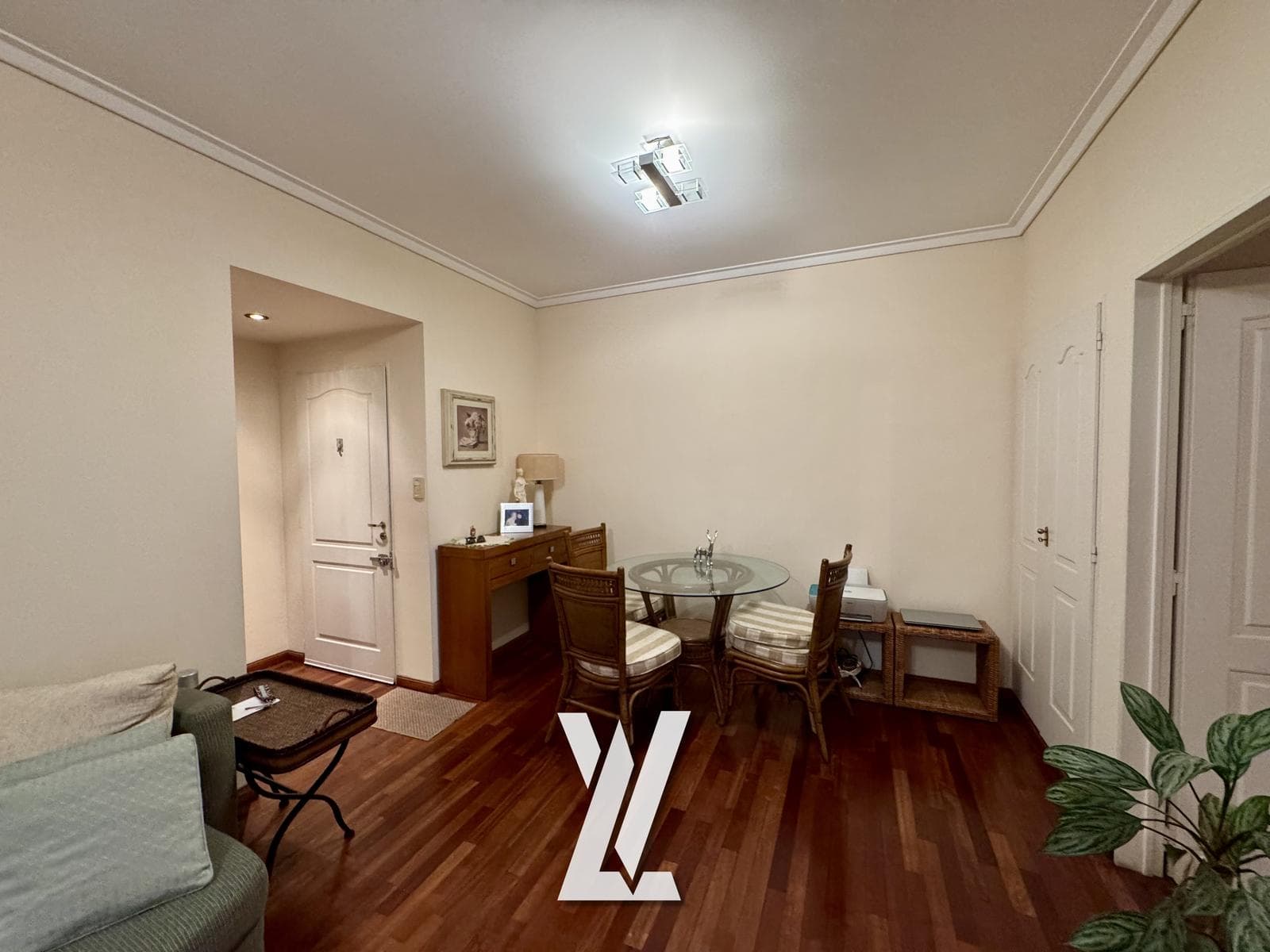 3-room apartment for sale with garage; eligible for financing