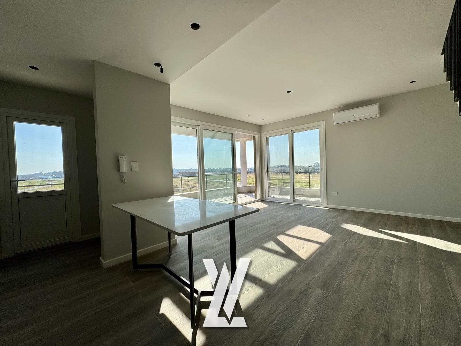 Brand-new 2-room apartment for sale in Haras del Sur III