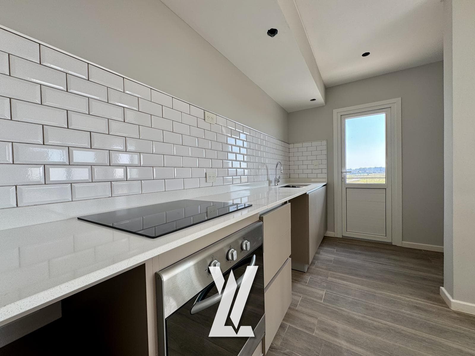 Brand-new 2-room apartment for sale in Haras del Sur III