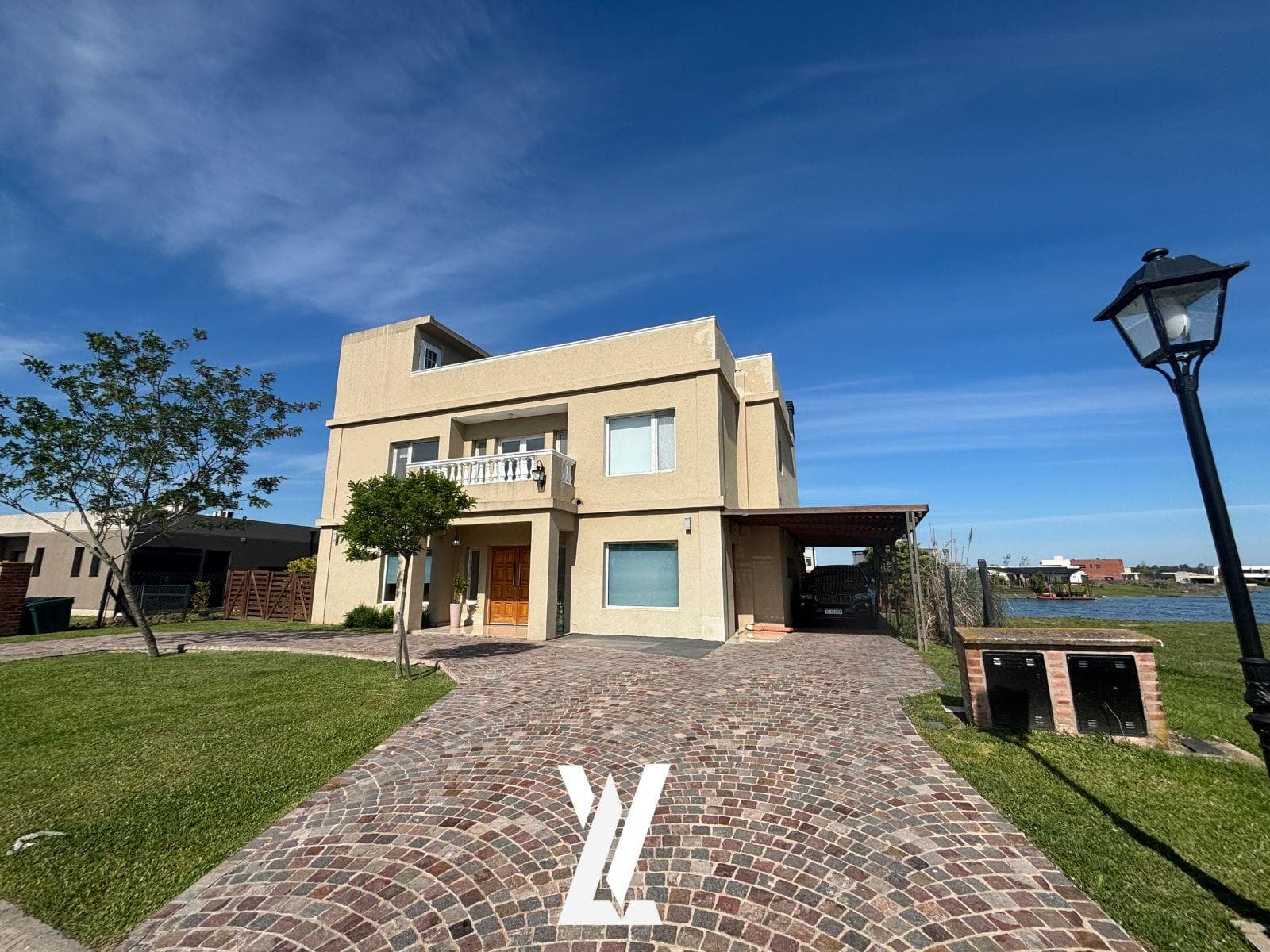 6-room house for sale/rent in San Sebastián a la Laguna