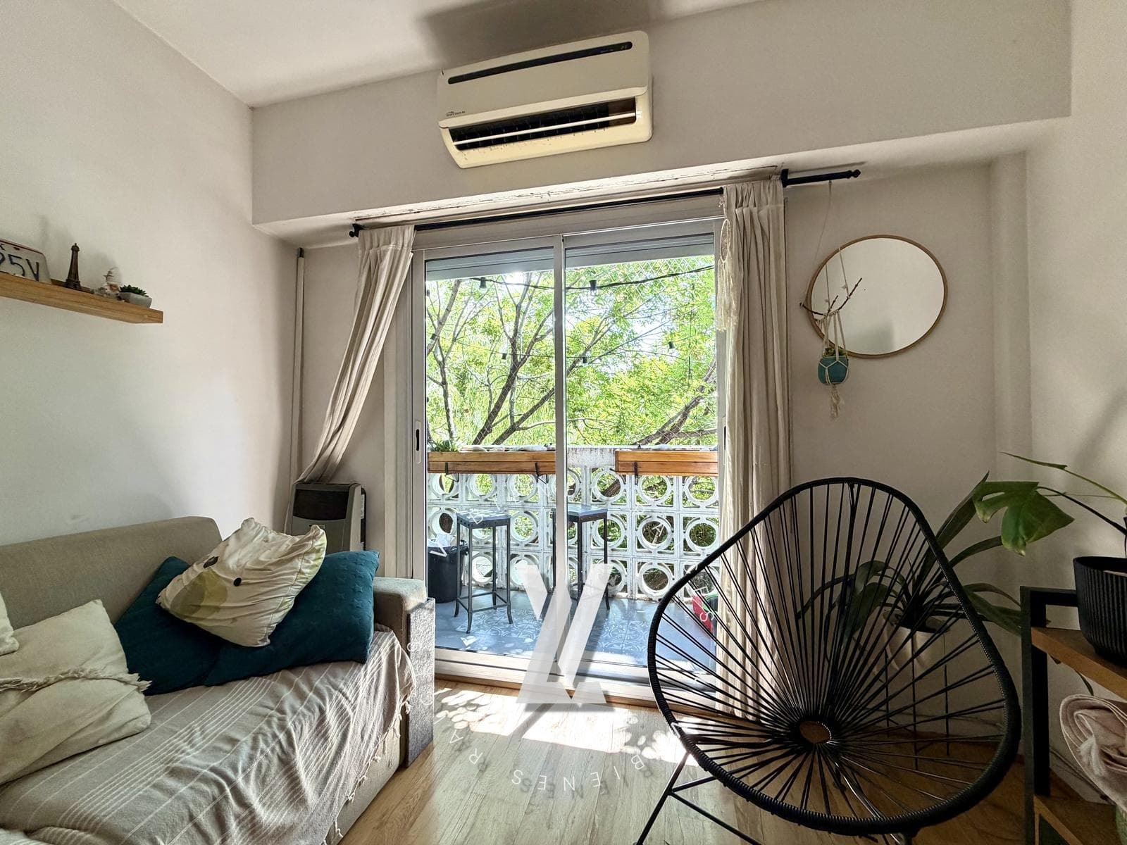 3-room apartment for sale in Villa Crespo with garage—qualifies for financing