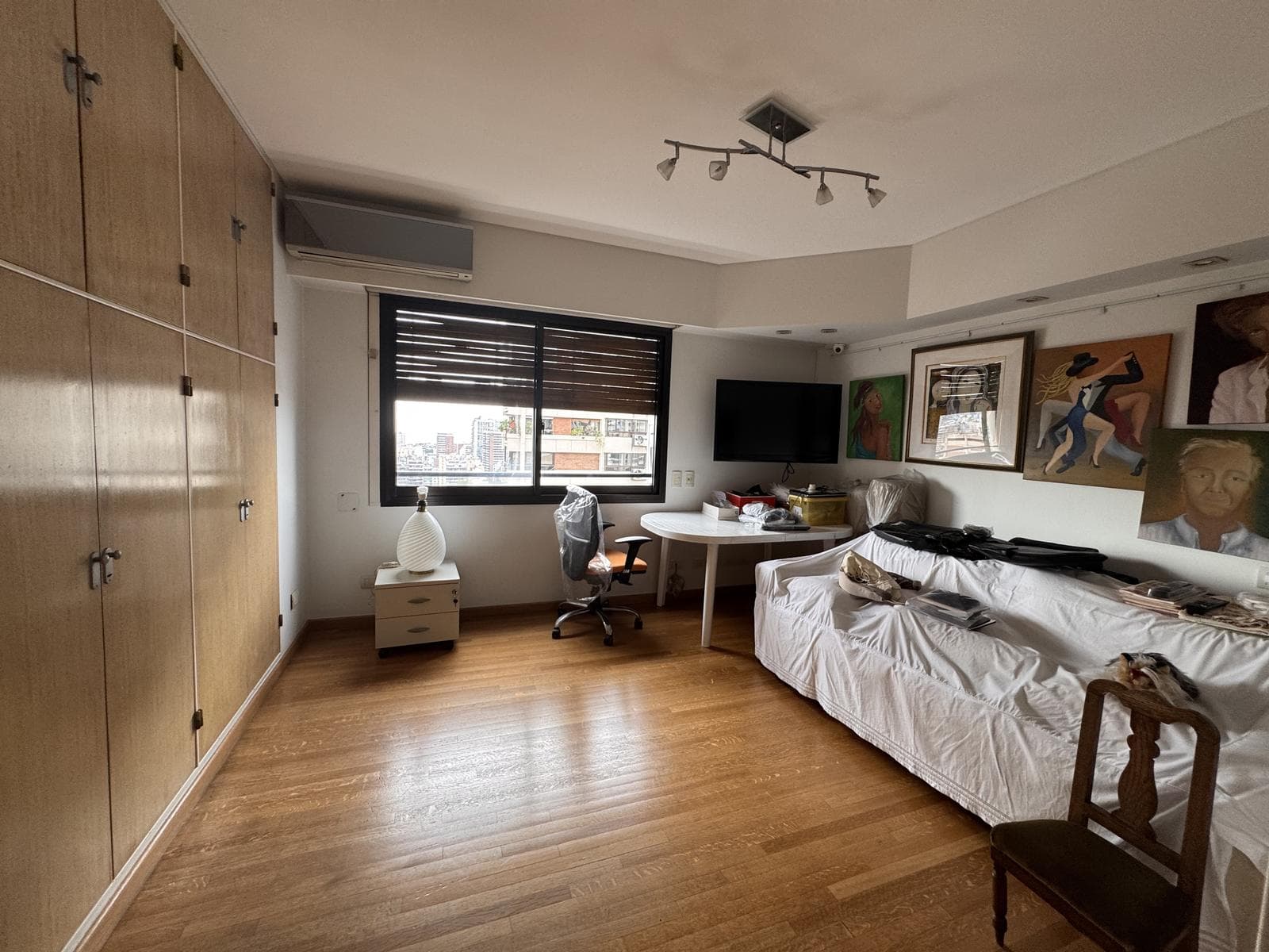 4-Bedroom Apartment for Sale with 2 Parking Spaces, Storage Room, and Amenities—A GREAT OPPORTUNITY