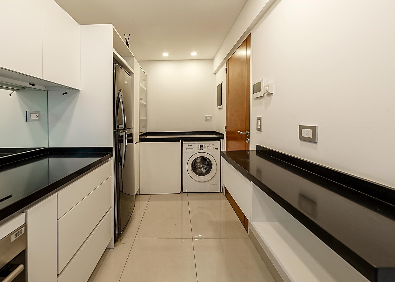4-room apartment for sale with a balcony, terrace, and barbecue.
