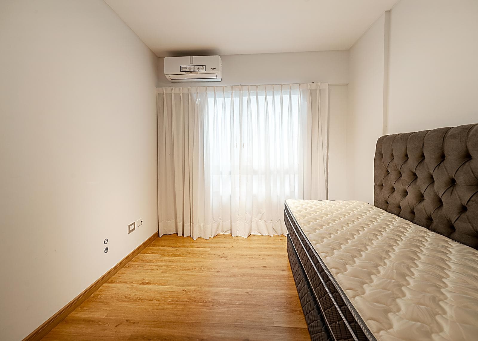 4-room apartment for sale with a balcony, terrace, and barbecue.