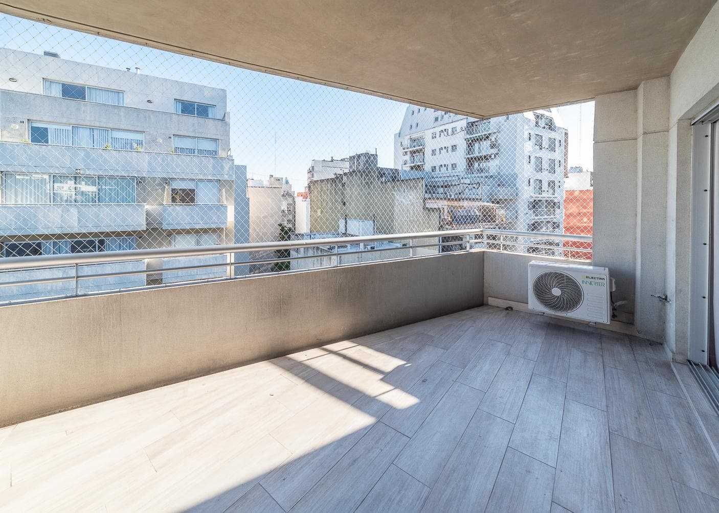 4-room apartment for sale with a balcony, terrace, and barbecue.