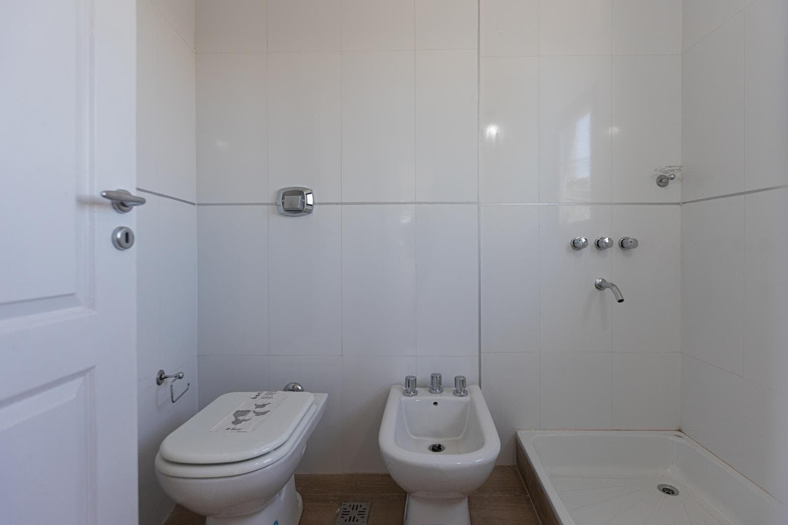 House for Sale in Lagos de San Eliseo, San Vicente