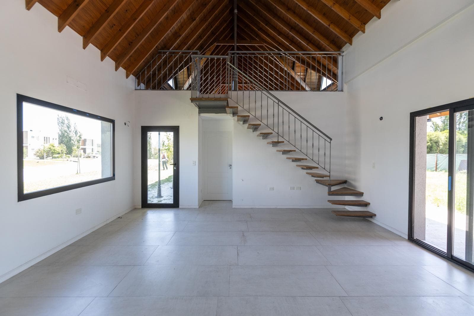 House for Sale in Lagos de San Eliseo, San Vicente