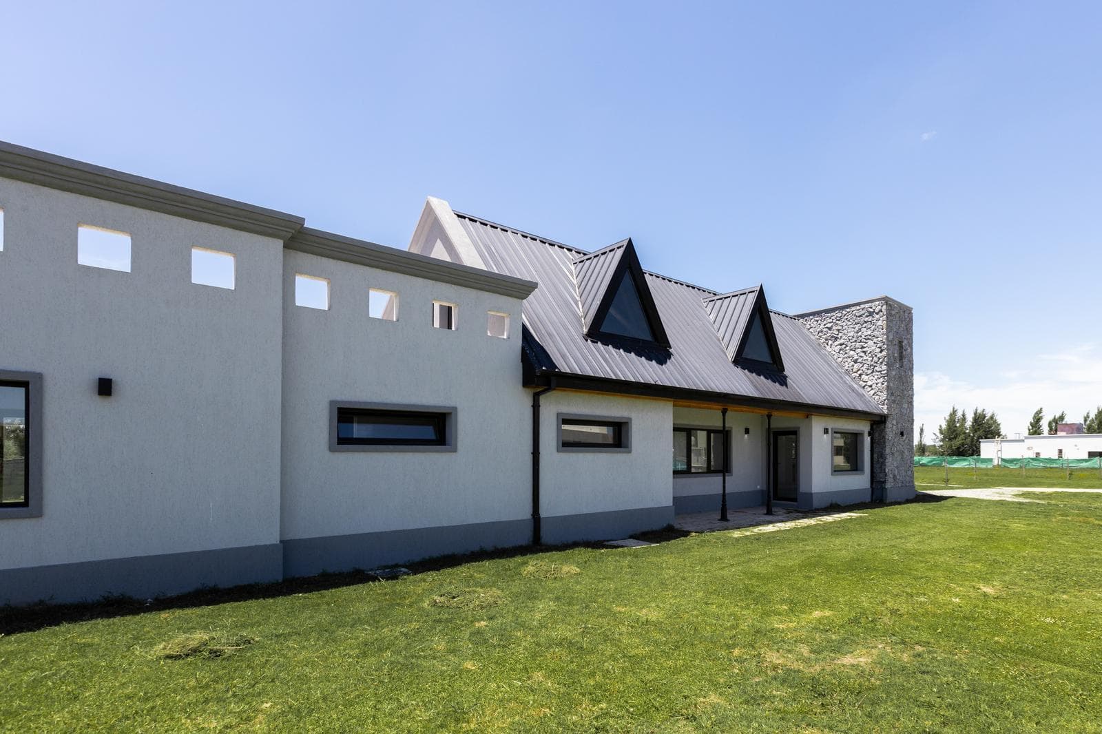 House for Sale in Lagos de San Eliseo, San Vicente