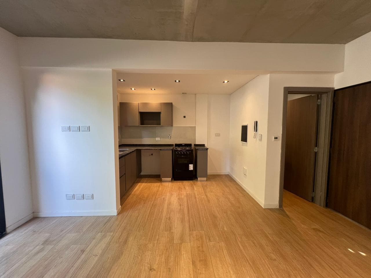 Duplex for Sale in Canning