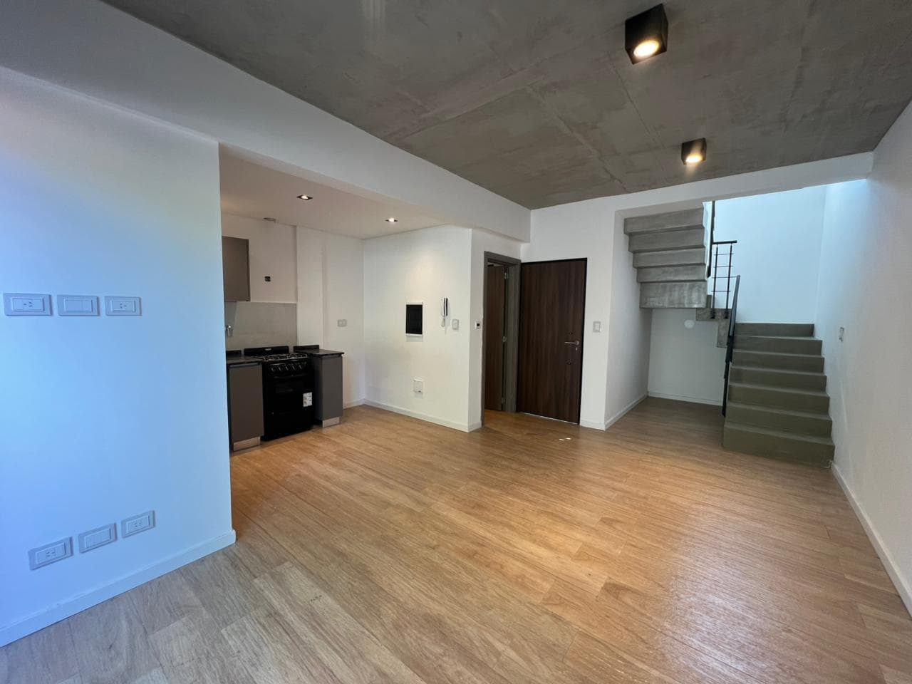 Duplex for Sale in Canning