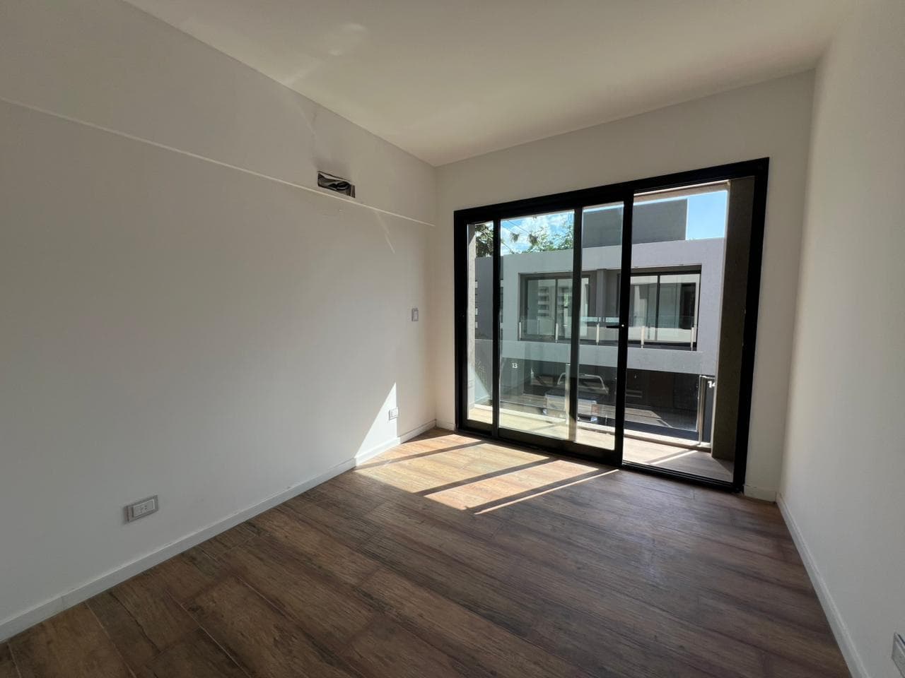 Duplex for Sale in Canning
