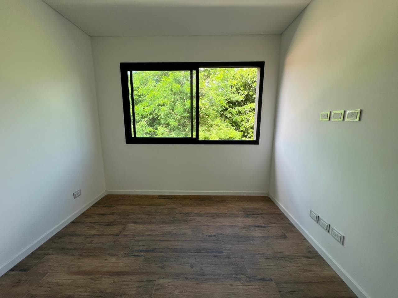 Duplex for Sale in Canning