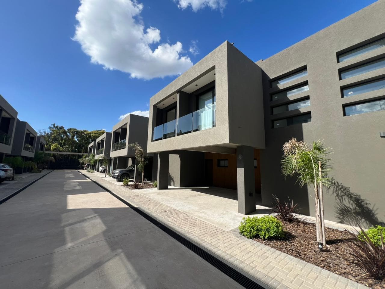 Duplex for Sale in Canning