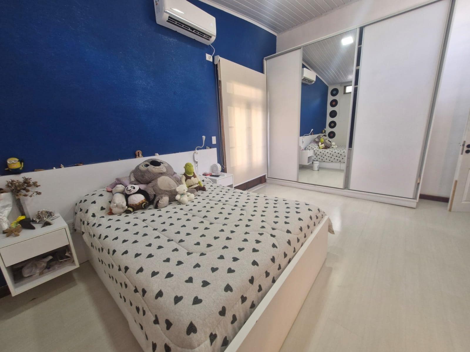 Industrial-Style House for Sale in Ezeiza