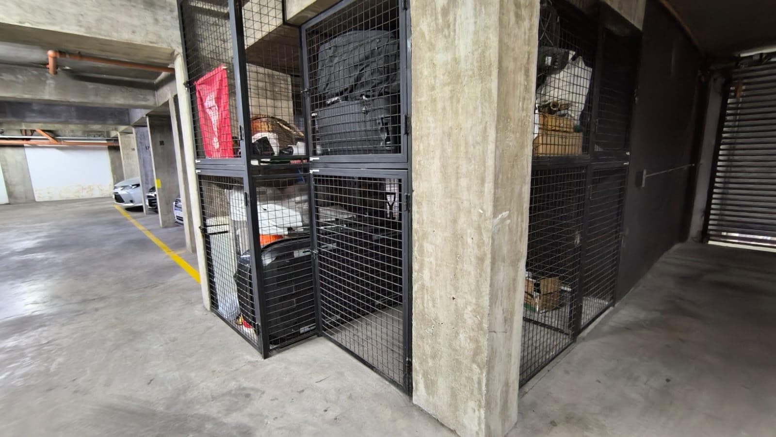 Studio Apartment for Sale in Downtown Avellaneda, Southern Greater Buenos Aires. Washing Machine Hookup. Generator.