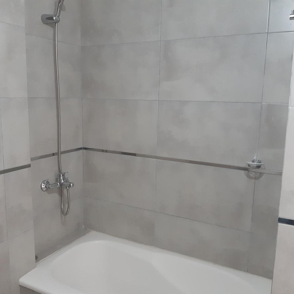 Studio Apartment for Sale in Downtown Avellaneda, Southern Greater Buenos Aires. Washing Machine Hookup. Generator.