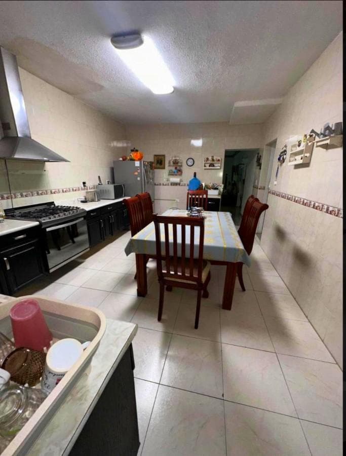 House for Sale in Cuauhtémoc, San Nicolás de los Garza, Nuevo León