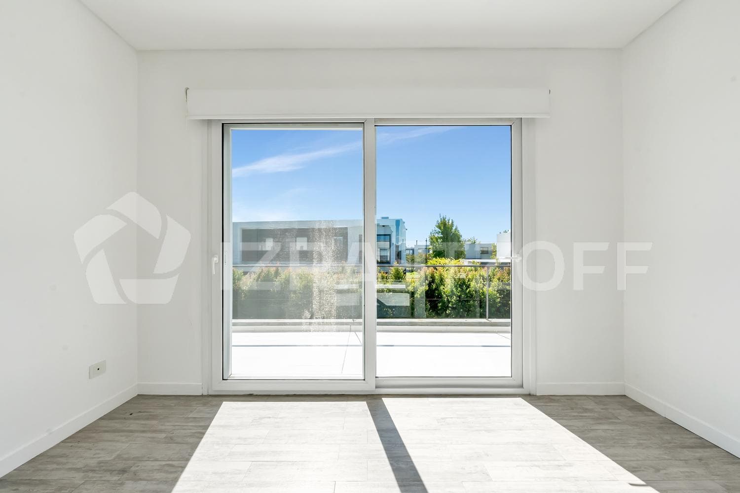 Casa en VENTA sobre lote central en Ayres Plaza