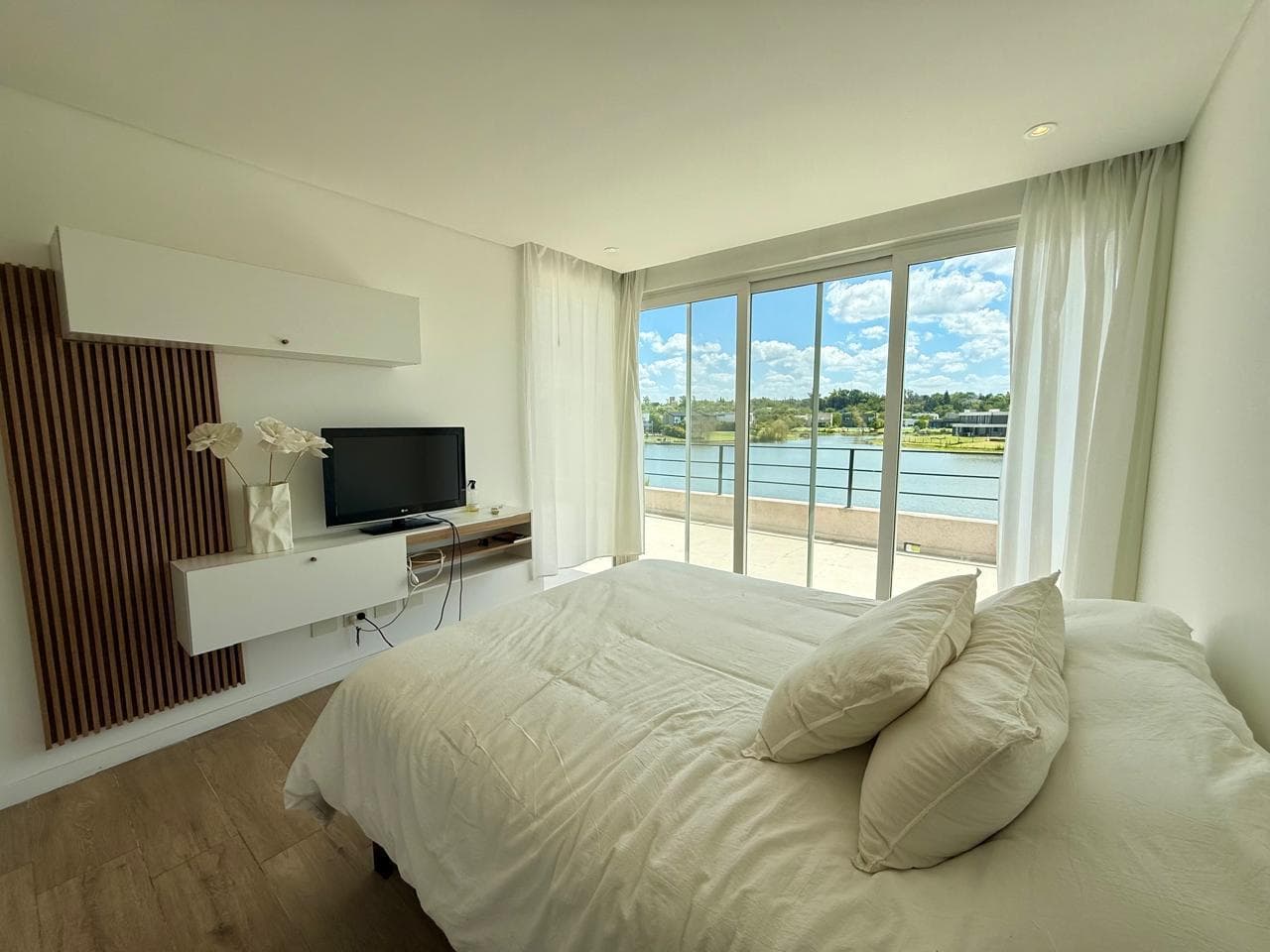 House for Sale in El Canton, Near the Lagoon