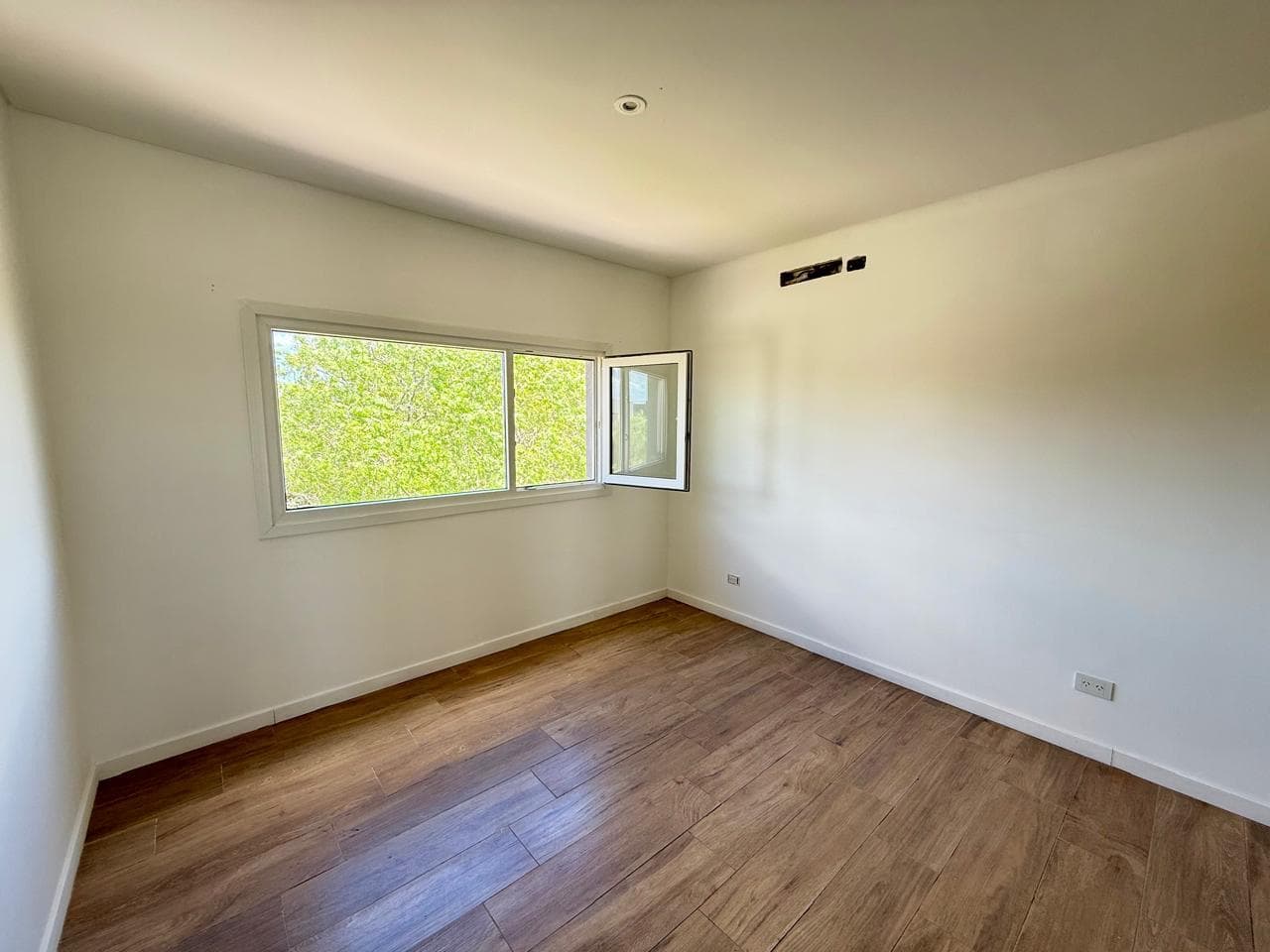 House for Sale in El Canton, Near the Lagoon