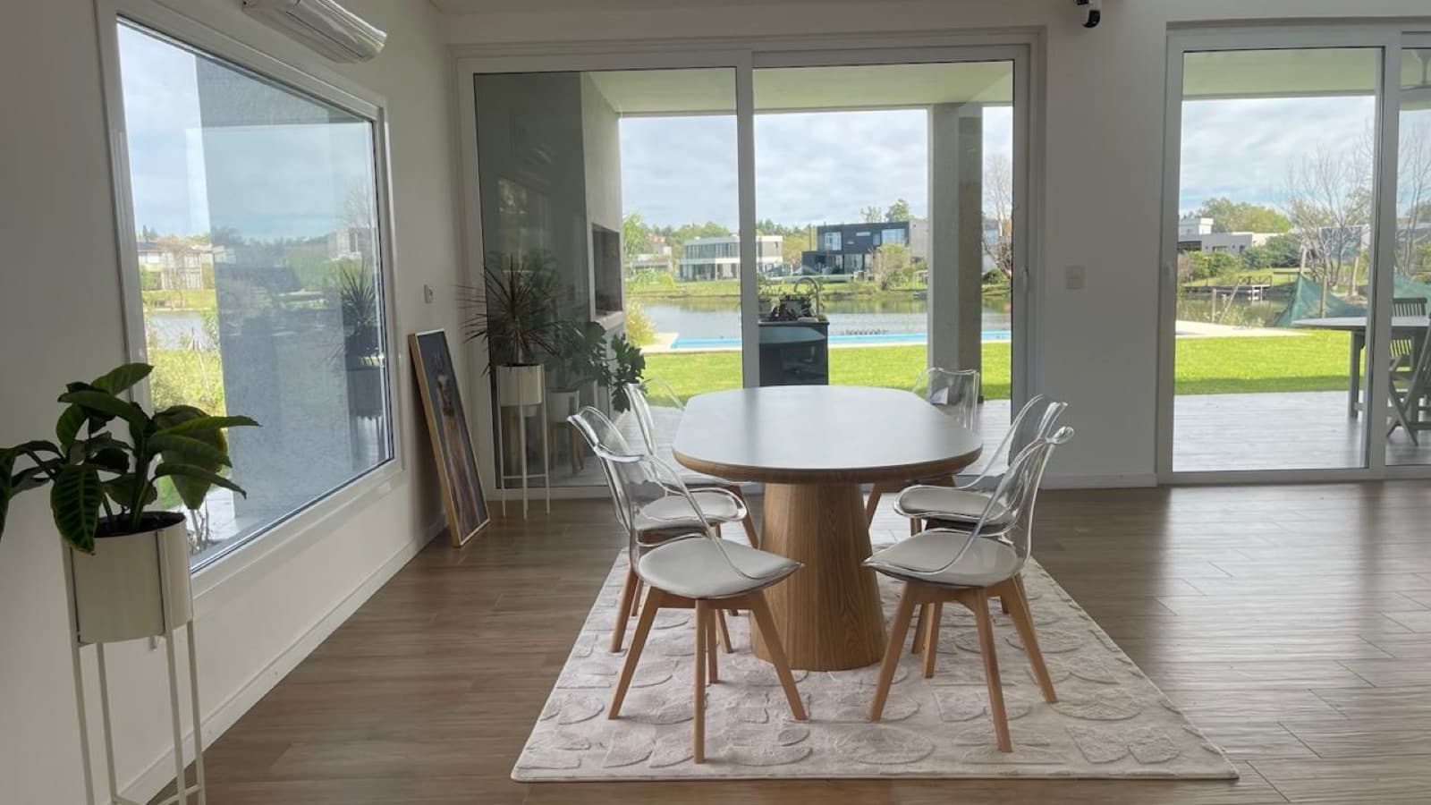House for Sale in El Canton, Near the Lagoon