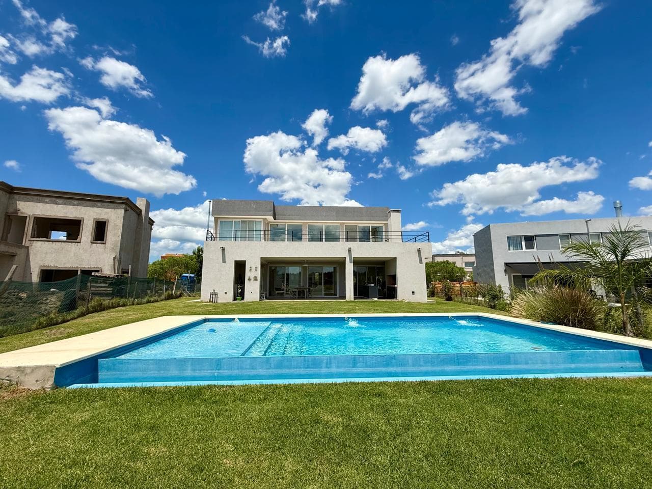 House for Sale in El Canton, Near the Lagoon