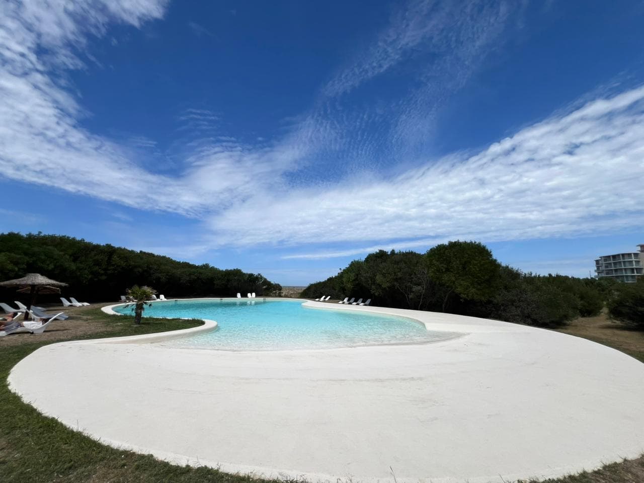3-Bedroom Apartment in Northbeach, Next to Costa Esmeralda, Partido de la Costa