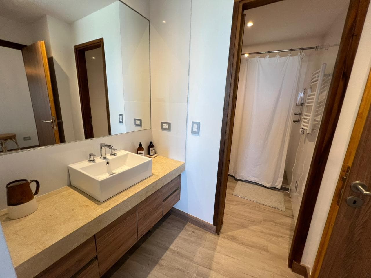 3-Bedroom Apartment in Northbeach, Next to Costa Esmeralda, Partido de la Costa