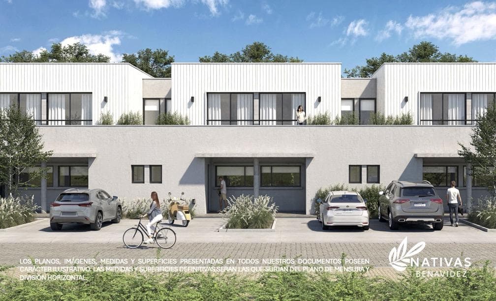 3-Room House/Duplex for Sale in Pozo with Financing Available