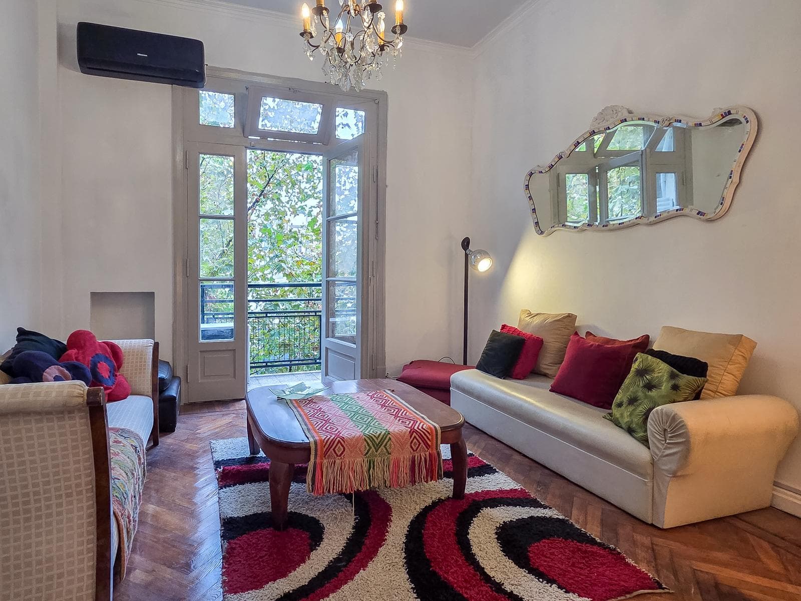 3-room apartment in Almagro with two balconies; eligible for financing