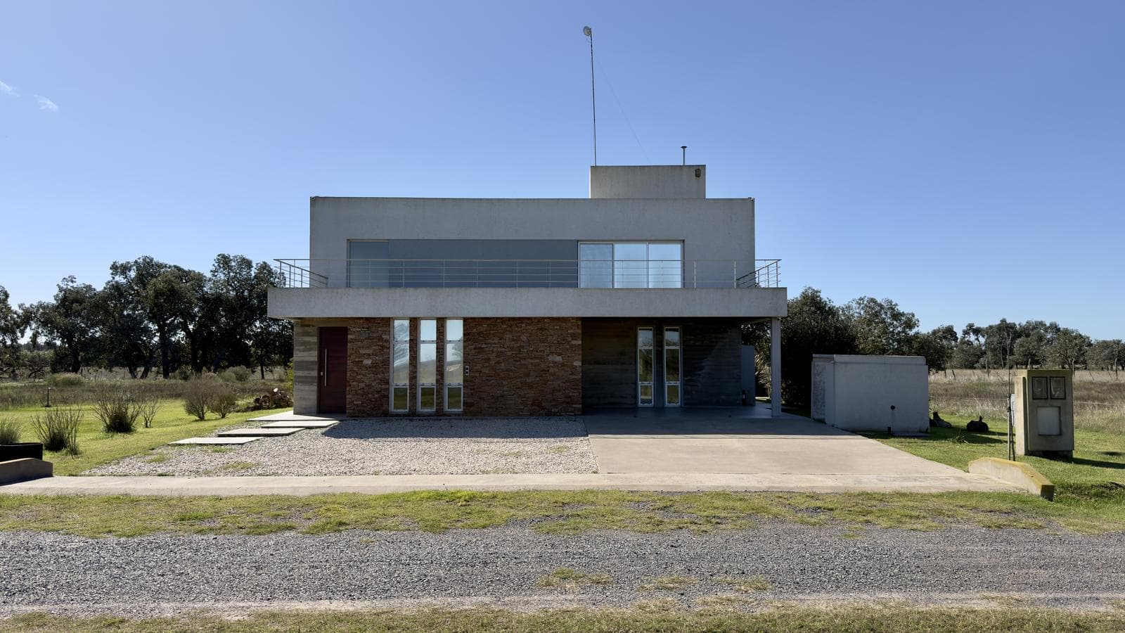 Casa 5 Ambientes en La Faustina | 4 Dormitorios, Pileta y 1.172 m²
