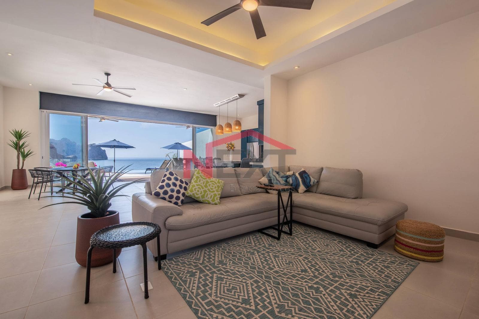 HOUSE FOR RENT IN BAHIA ENCANTO
