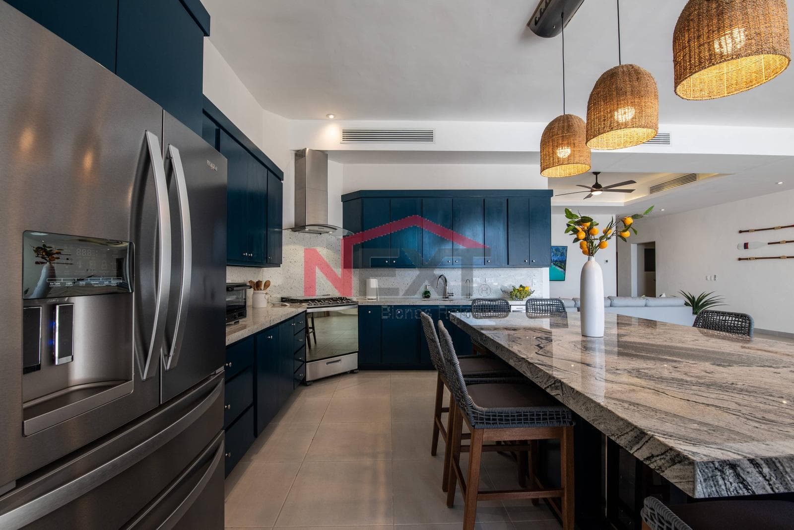 HOUSE FOR RENT IN BAHIA ENCANTO