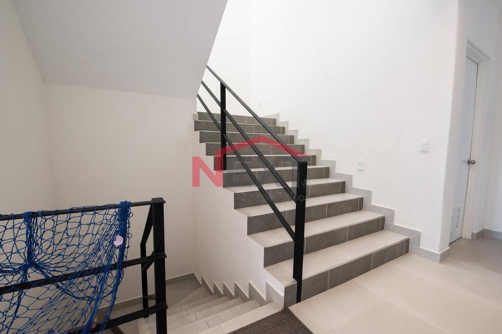 HOUSE FOR RENT IN BAHIA ENCANTO
