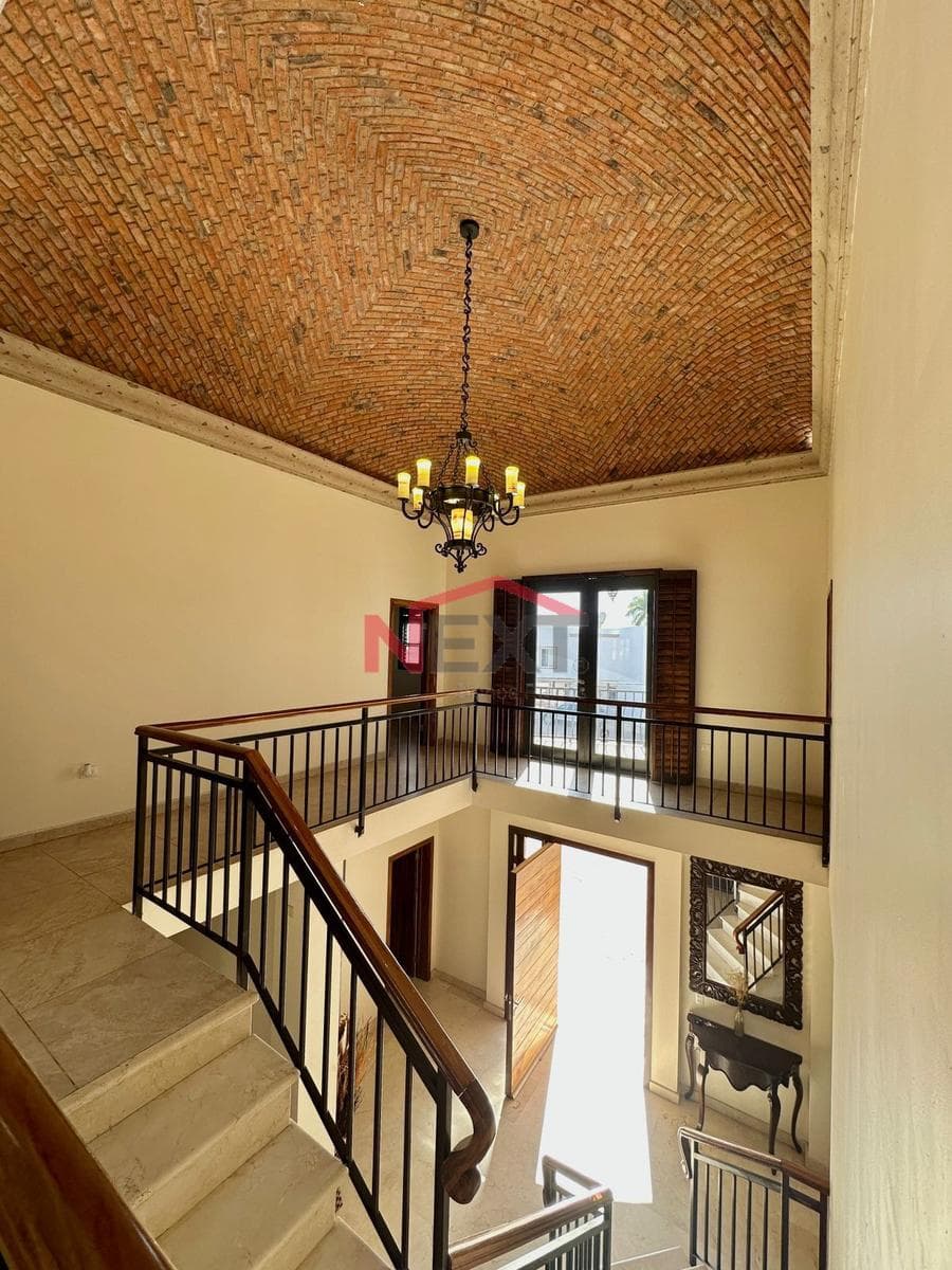 HOUSE FOR SALE AT ROYAL GOLF CLUB SAN CARLOS.
