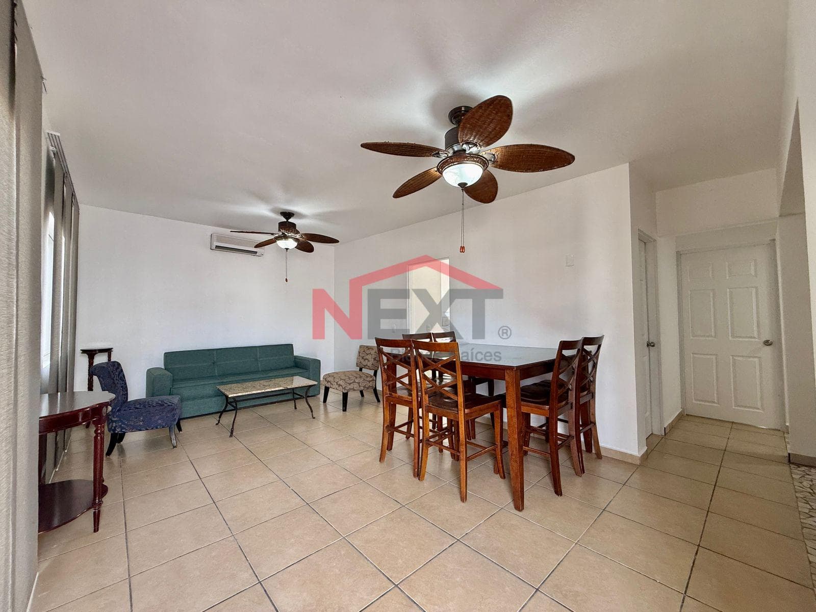 Centrally Located One-Story House in San Carlos