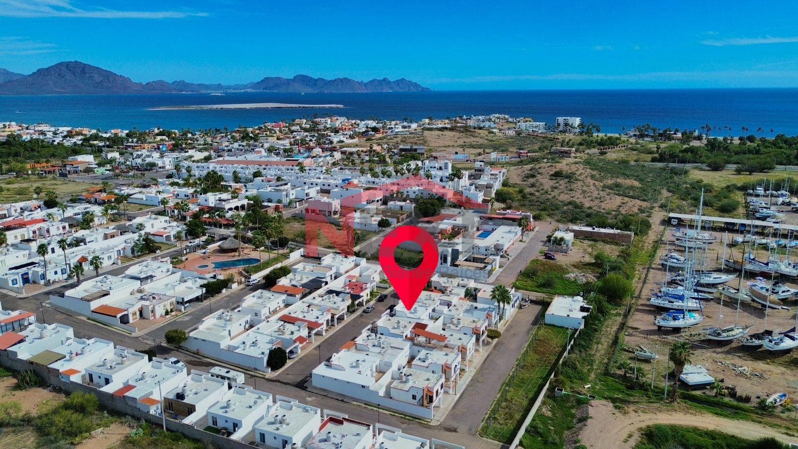 Centrally Located One-Story House in San Carlos