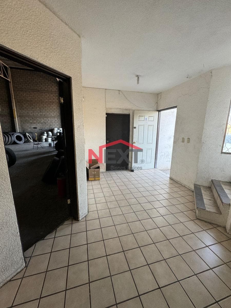 WINE CELLAR FOR RENT IN THE SAN LUIS NEIGHBORHOOD